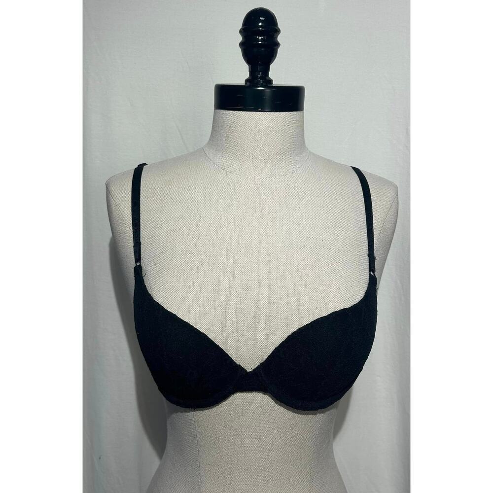 VICTORIA'S SECRET Black Lace Lined Demi Bra Solid Opaque Molded Womens 32B